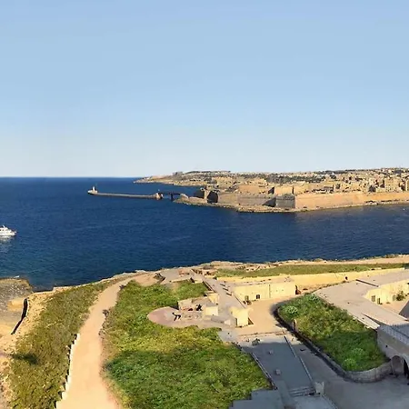Contemporary 3br Retreat In Prime Sliema