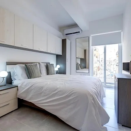 Contemporary 3br Retreat In Prime Sliema