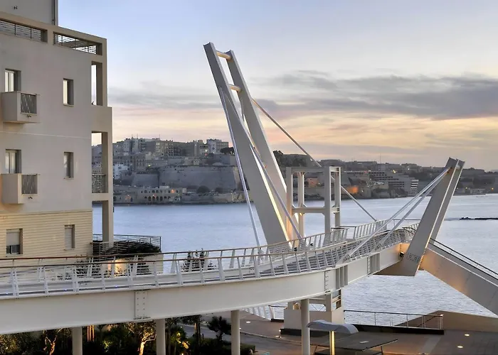 Daire Contemporary 3br Retreat In Prime *