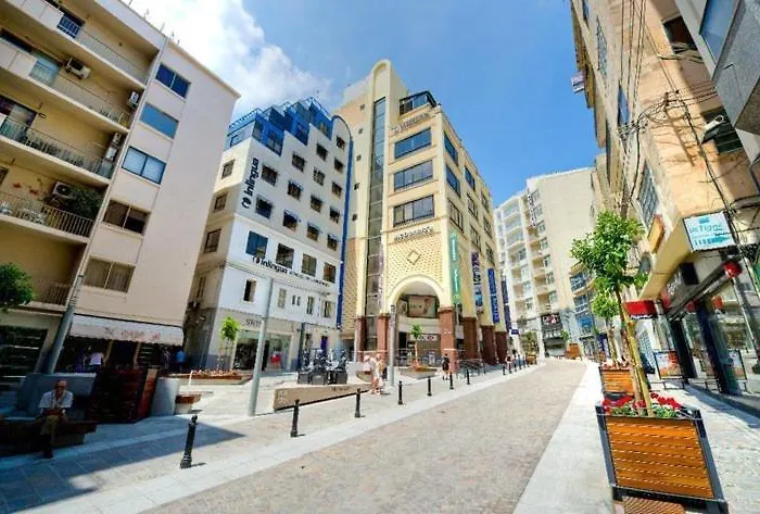 Contemporary 3br Retreat In Prime Daire Sliema