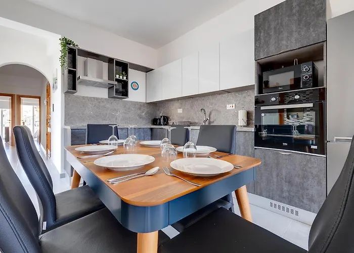 Daire Contemporary 3br Retreat In Prime Sliema