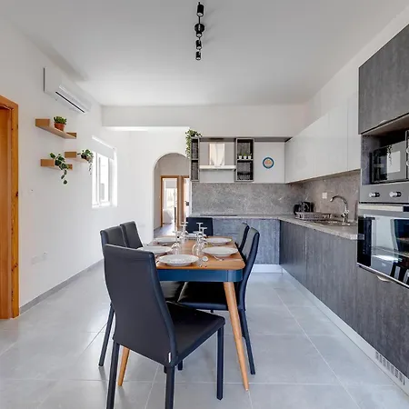 Contemporary 3br Retreat In Prime Lejlighed Sliema